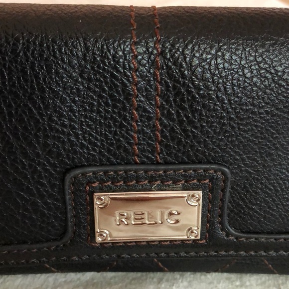 Wallet - Picture 2 of 5